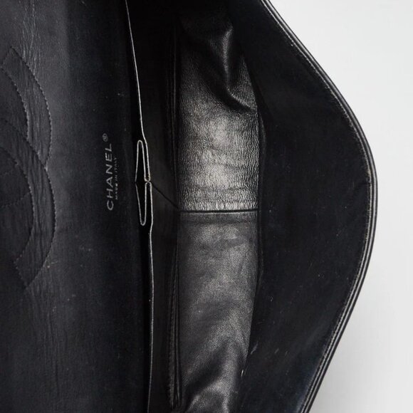 Chanel Black Quilted Patent Leather Classic Maxi Double Flap Bag - Picture 7 of 12